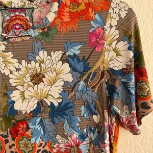 Johnny Was Soft Tee, T Shirt, Colorful Animal Print and Flowers 🌺